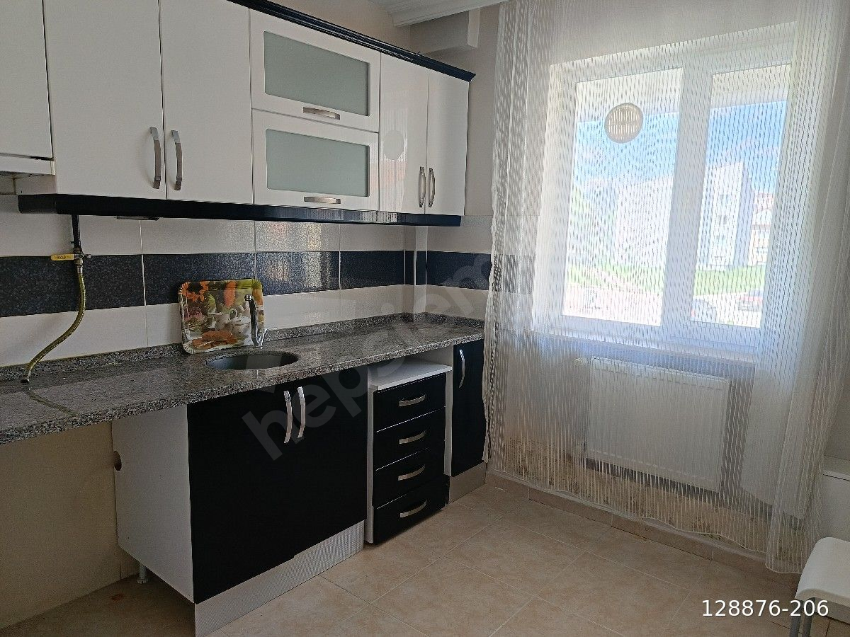 Şirintepe mahallesinde Kiralık 2+0 Daire AVCI EMLAK TEL:05427321434