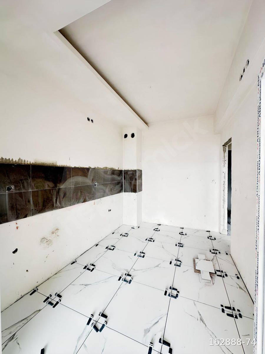 YATIRIM FIRSATI GÜZEL KONUMDA 2+1 DAİRE