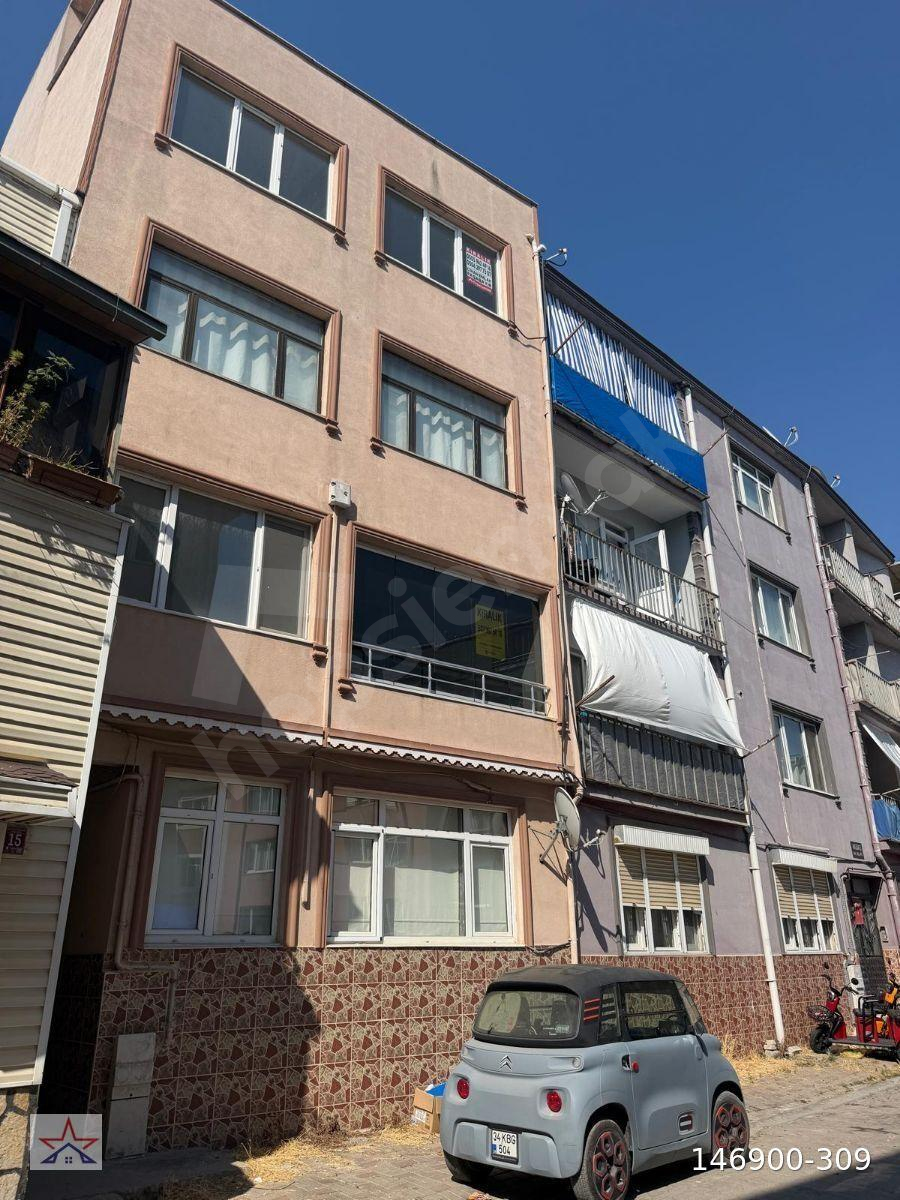 ÜÇ YILDIZ GAYRİMENKULDEN HACIYUSUF TA KİRALIK 3+1 DAİRE