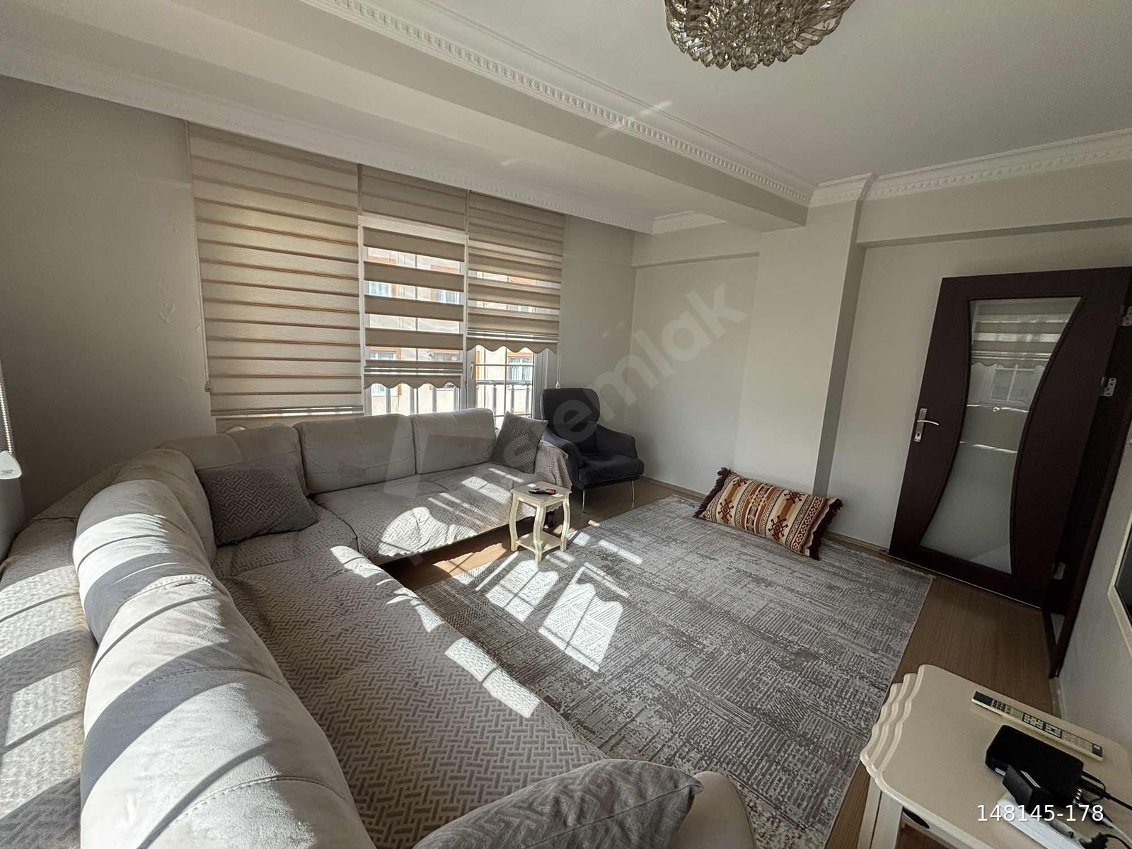 YAŞAM GAYRİMENKUL BAĞCILAR MERKEZ MAH SATILIK 4+4 DUBLEKS DAİRE
