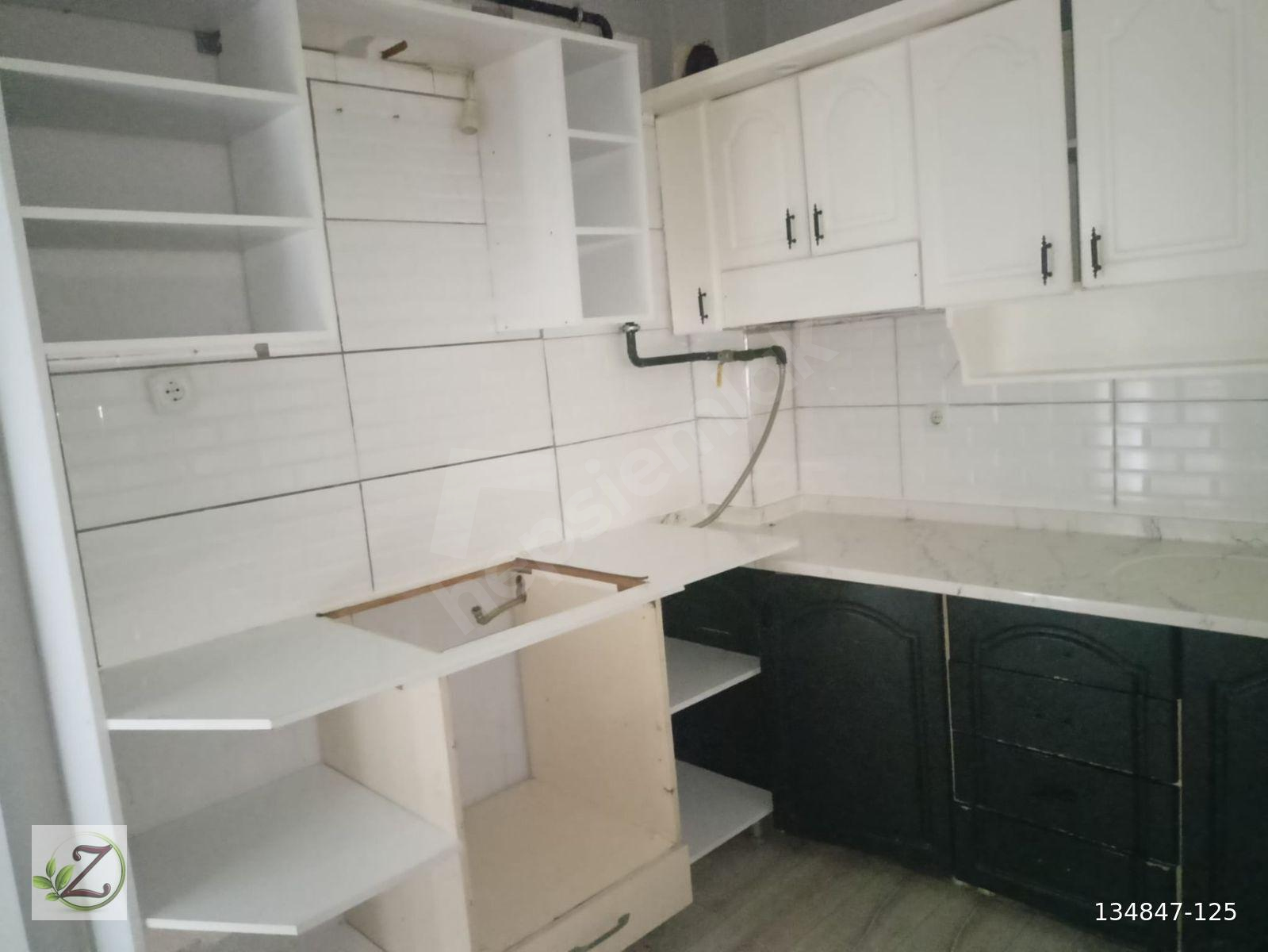 Metmetçik Caddesi'nde Kiralık 2+1 Daire