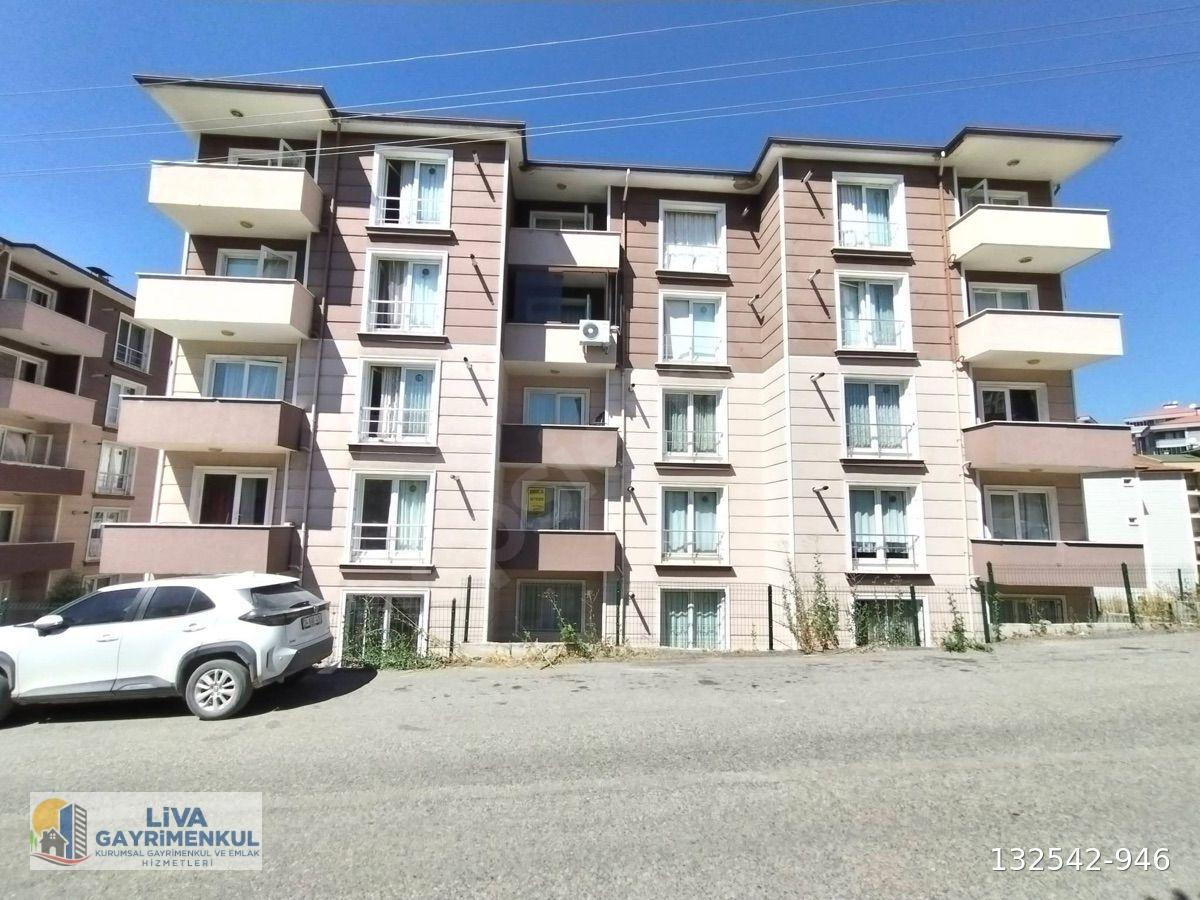 KARABÜK 100. YIL MAHALLESİNDE ARA KAT GENİŞ 1+1 DAİRE KİRALIK