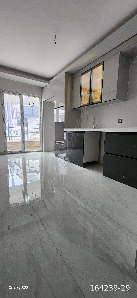satılık düz giriş 3+1 oturuma hazır sıfır daire