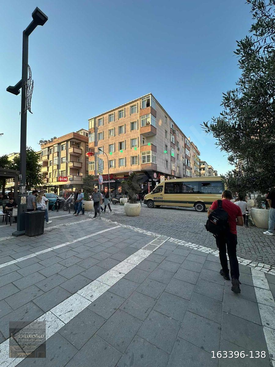 EMSALSİZ YÜRÜYÜŞ YOLUNDA 3+1 SATILIK DAİRE
