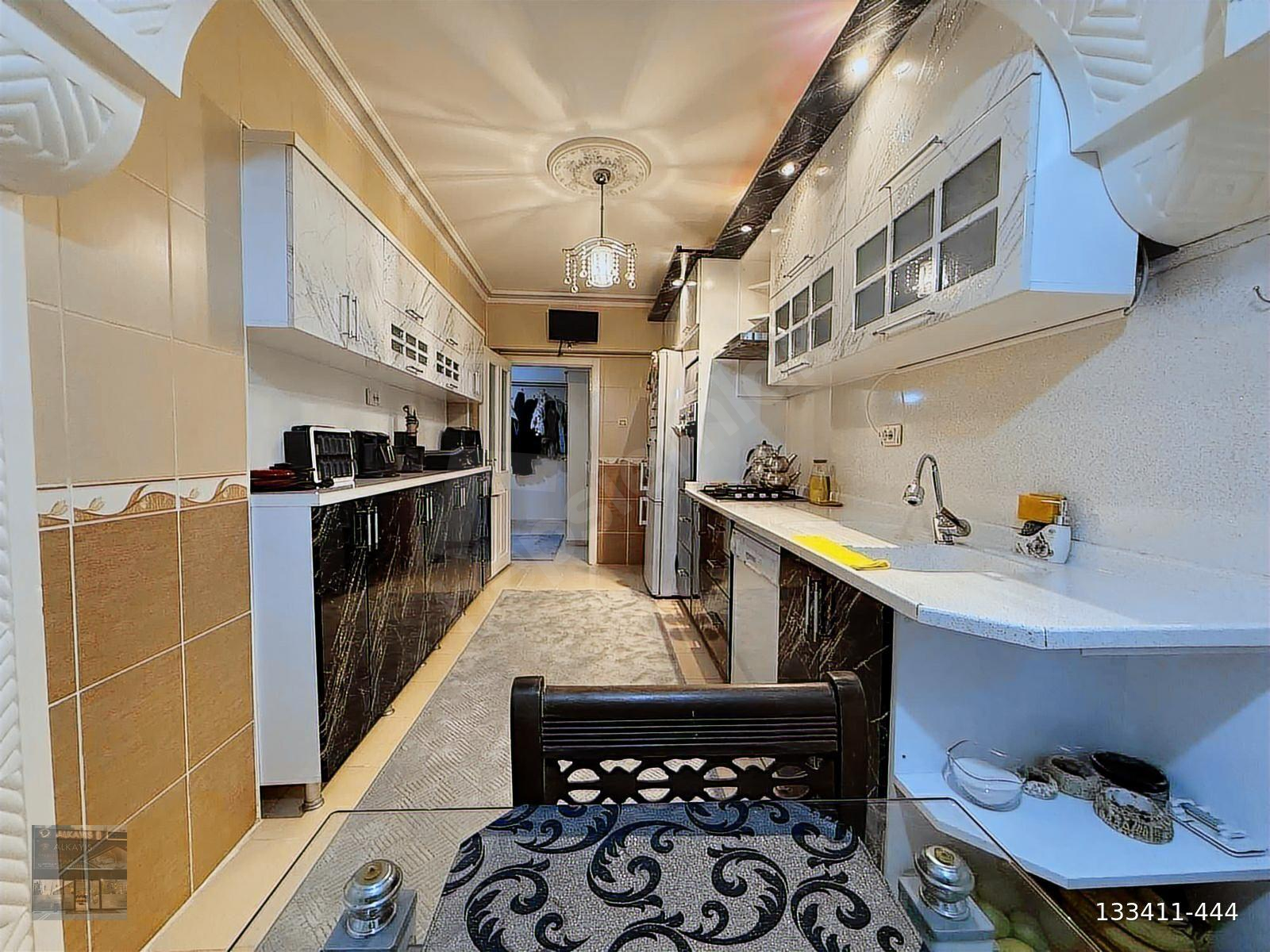 A LİFE YAKINI FUL YAPILI KAPALI TERASLI KİLER ÇİF BANYO 5+1 200M