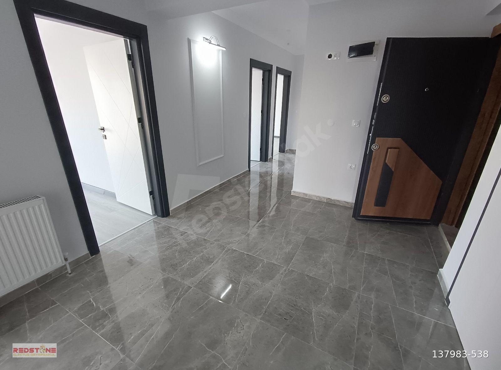 HATİP MAHALLESİ SİTE İÇERİSİNDE 3+1 UYGUN SATILIK DAİRE
