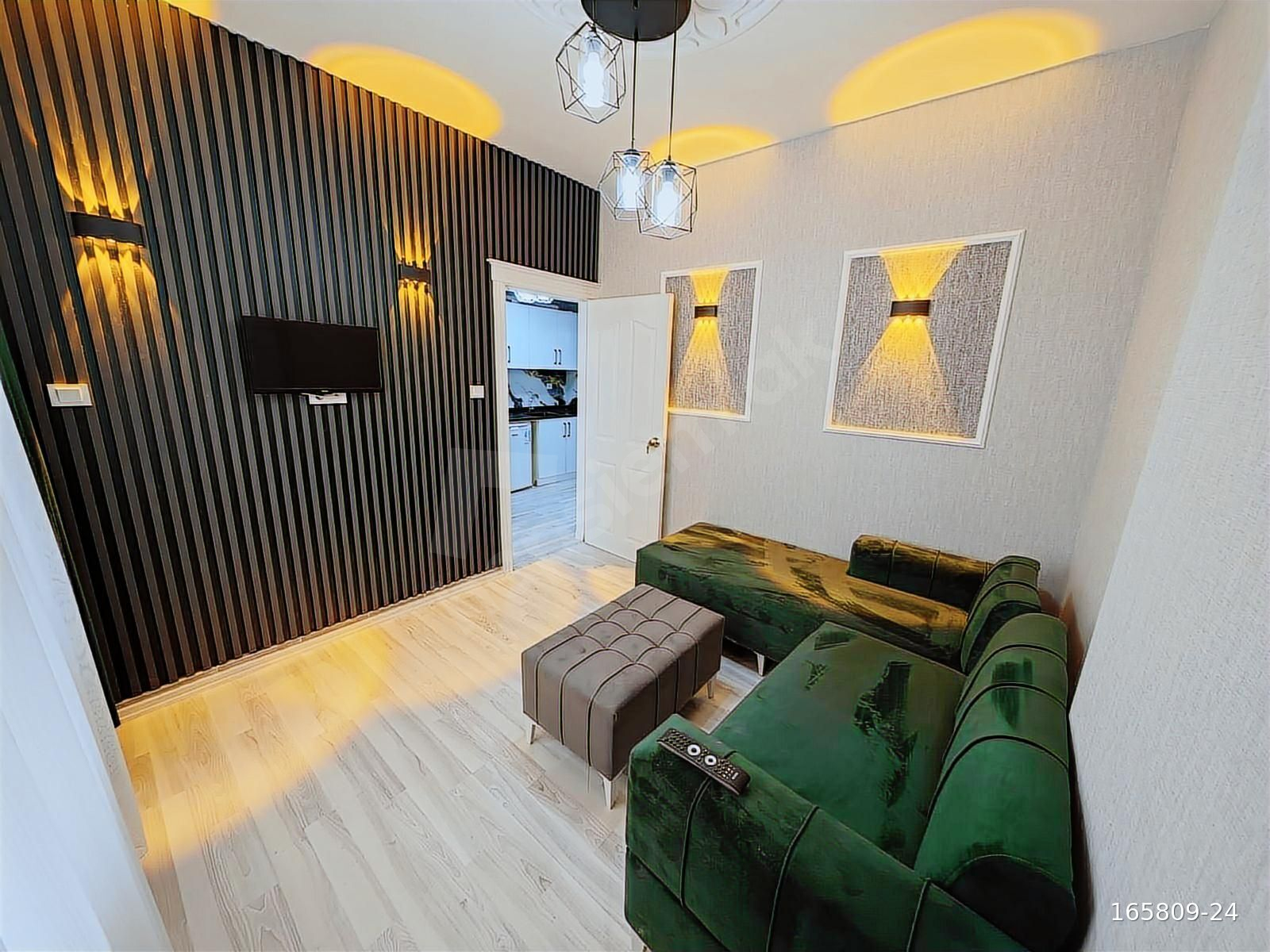 HMT GAYRİMENKUL DEN MERKEZİ KONUMDA EŞYALI BAKIMLI 1+1 DAİRE