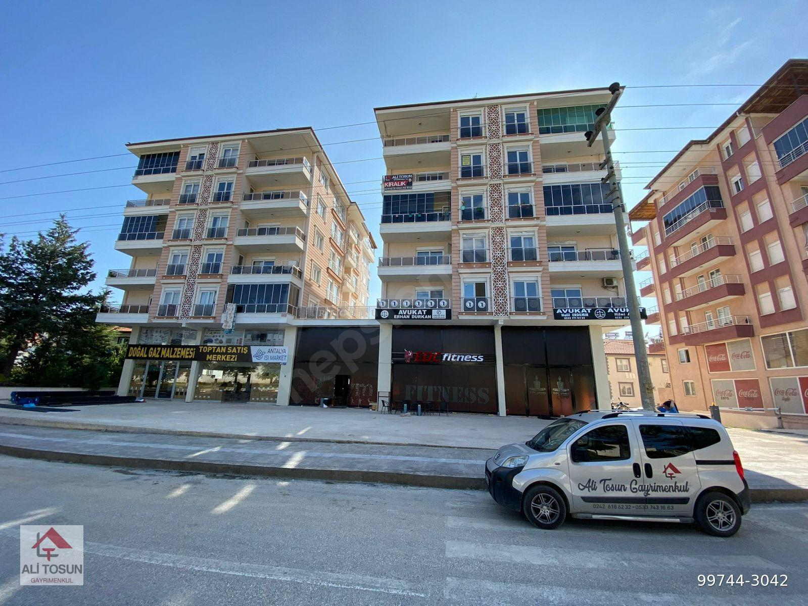 ALİ TOSUN'DAN GÜREŞ SAHASI KARŞISI CADDE ÜSTÜNDE 2+1 DOĞALGAZLI KİRALIK DAİRE