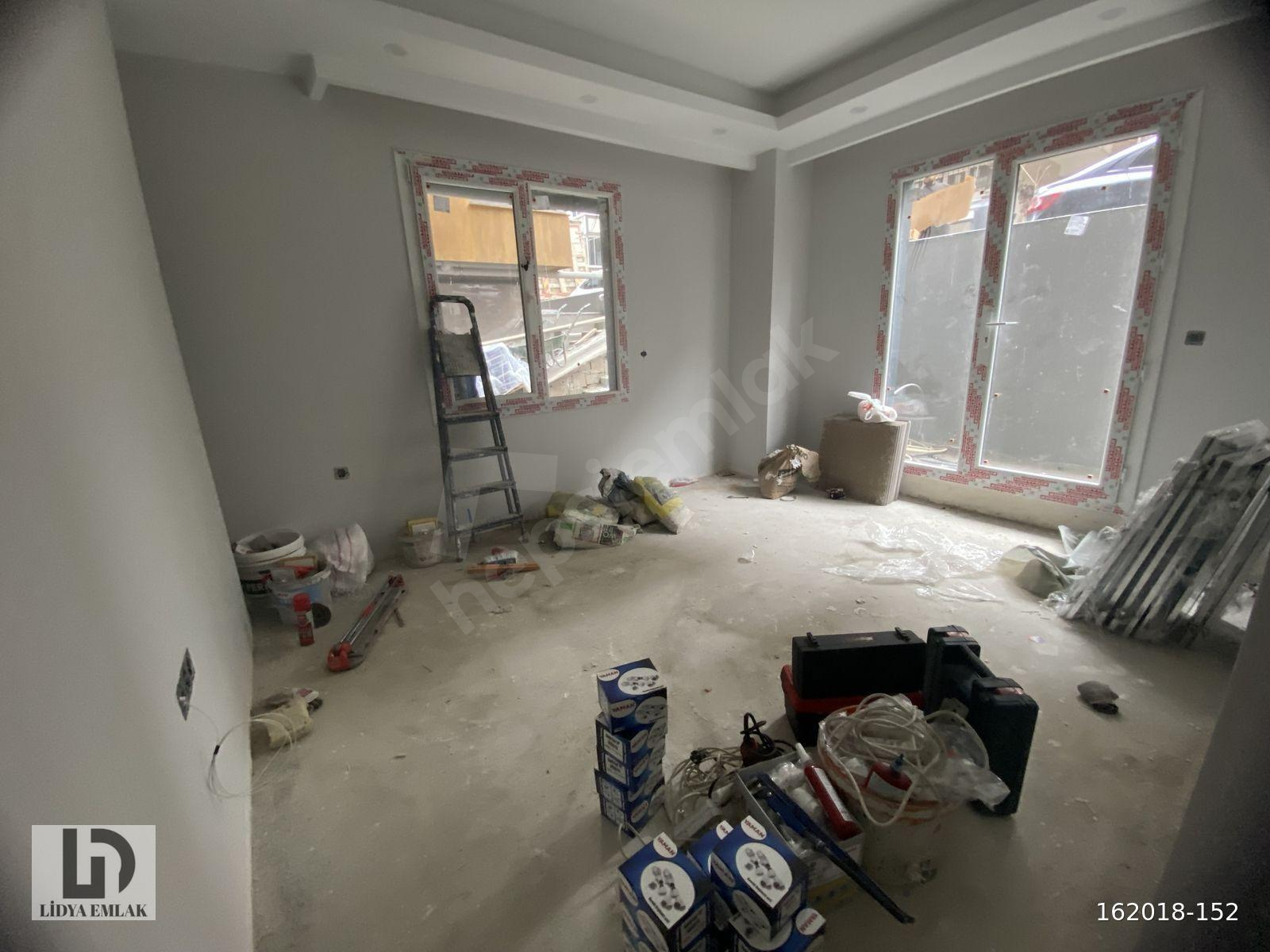 LİDYA EMLAK'tan 2+1 75m2 Bahçe Katı Ön Cephe Teslim Satılık Da.