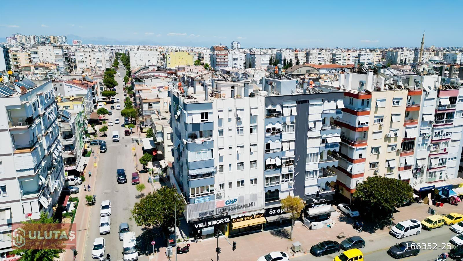 DOKUMA ÖZGÜRLÜK MAH. CADDE ÜZERİ SATILIK 3+1ARA KAT DAİRE