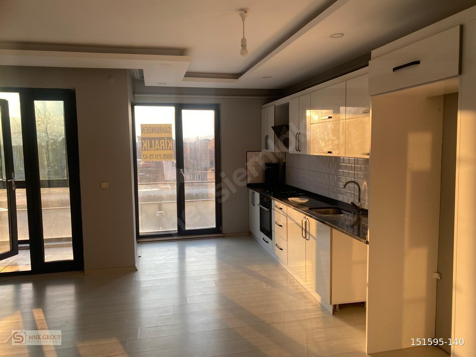 MNK GROUP'TAN MİDPOİNT SİTESİNDE 3+1 KİRALIK DAİRE