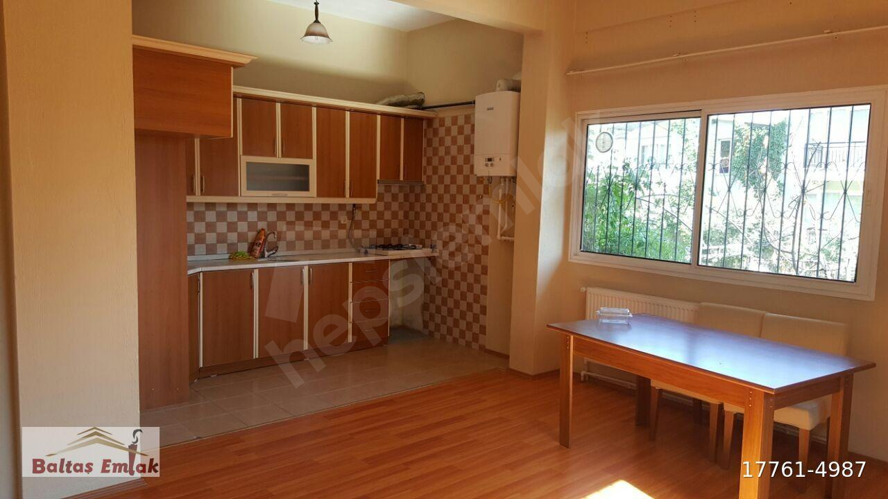 4 CEPHELİ,MERKEZİ KONUMDA KİRALIK DAİRE