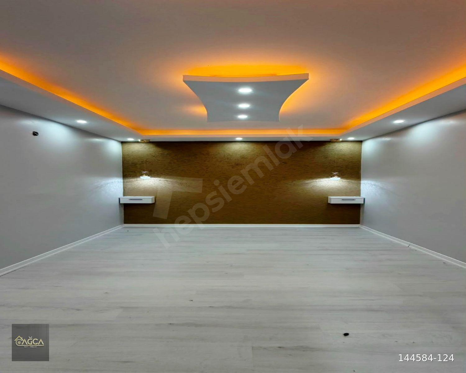 BEYLİKDÜZÜ METROBÜSE YÜRÜME MESAFESİ FULL DEKORLU GENİŞ M2 2+1 SATILIK