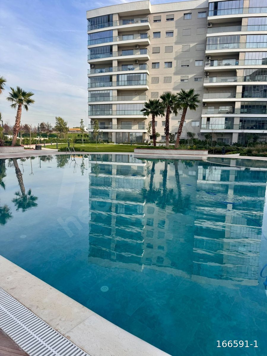 İzmir Bornova Narova 6. Etap'ta Satılık 3+1 Daire