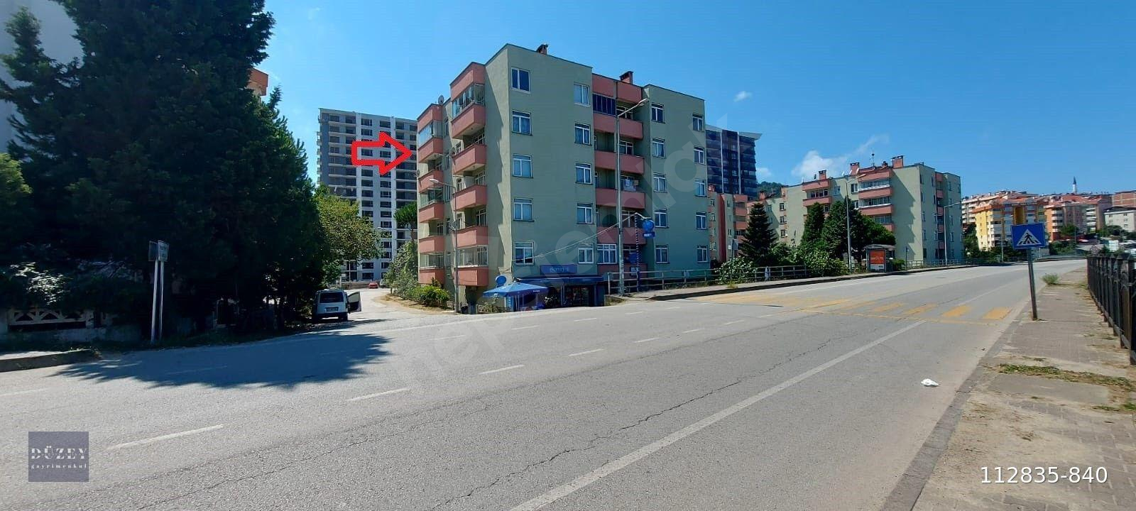 KİRALIK DAİRE SİTE İÇİ 125 METREKARE 5. KAT 2+1 DOĞALGAZLI GAZİLER MAH 454 EMLAKTAN