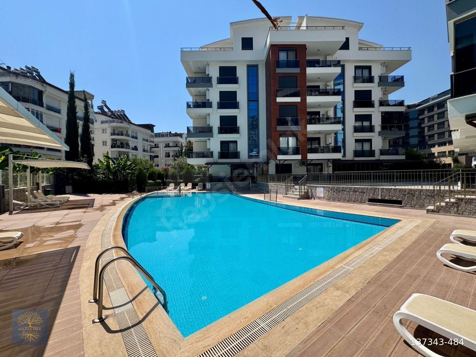 HURMA'DA SiTE İÇİNDE LÜKS 4+1 KONFORLU SATILIK DAİRE