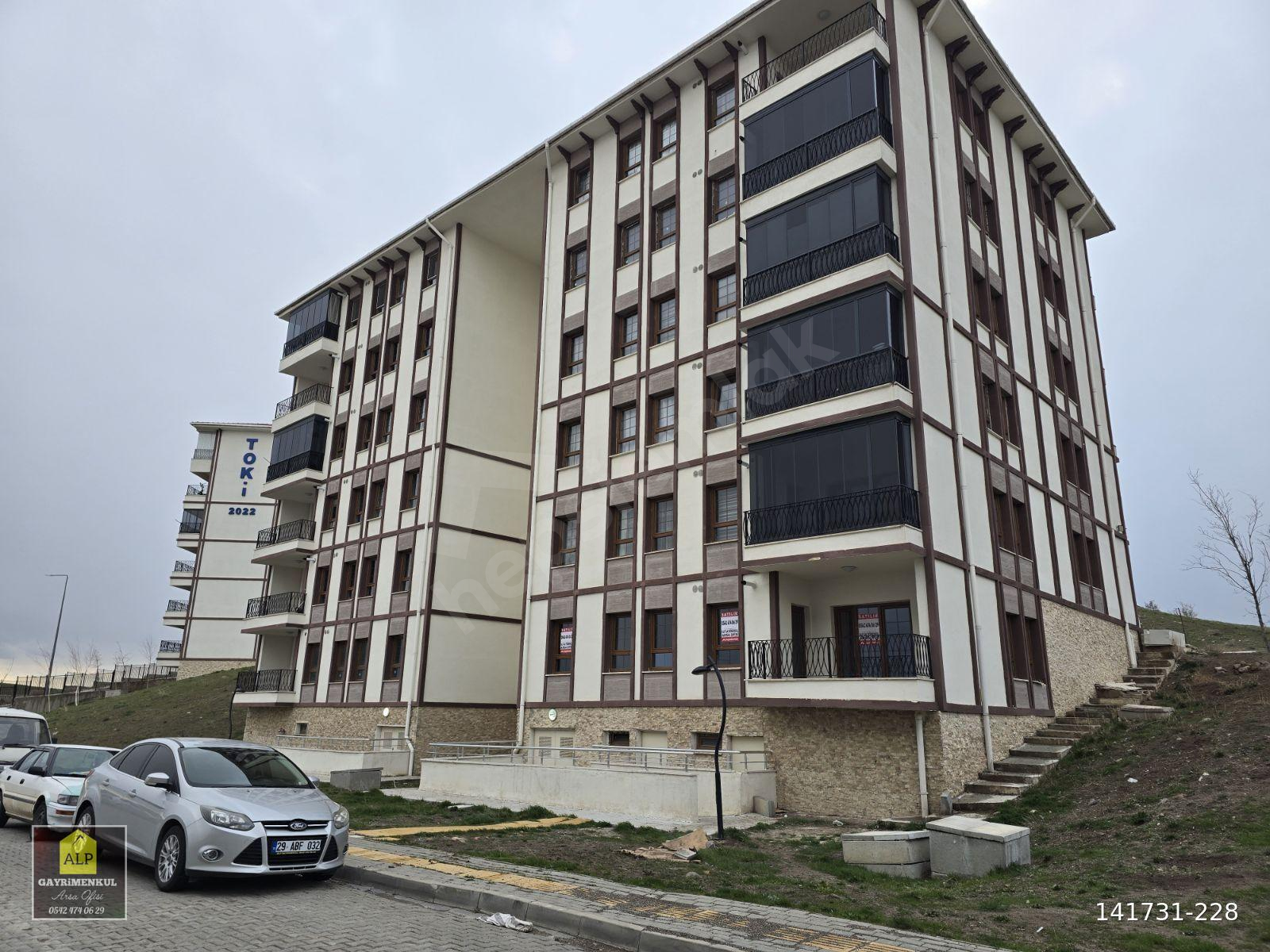 ALP GAYRİMENKUL'DEN YAKACIK TOKİDE 2+1 GÜNEY CEPHE KİRALIK