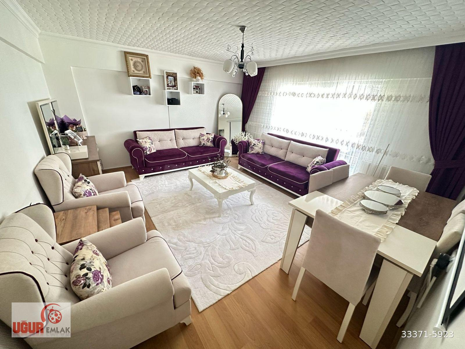 MALAZGİRT MH.GENİŞ M2 KAPALI OTOPARKLI 3+1 SATILIK DAİRE