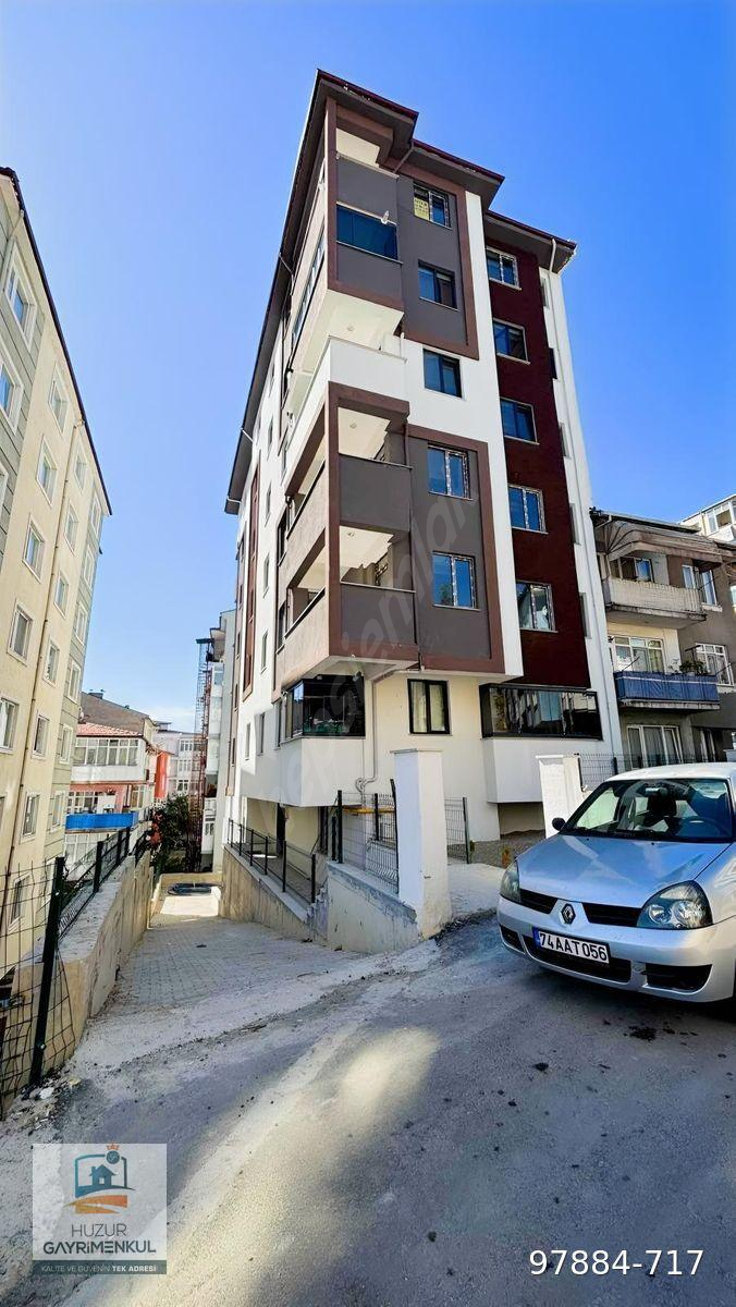Karabük Esentepe Mahallesinde 2+0 Kiralık 0 Daire !