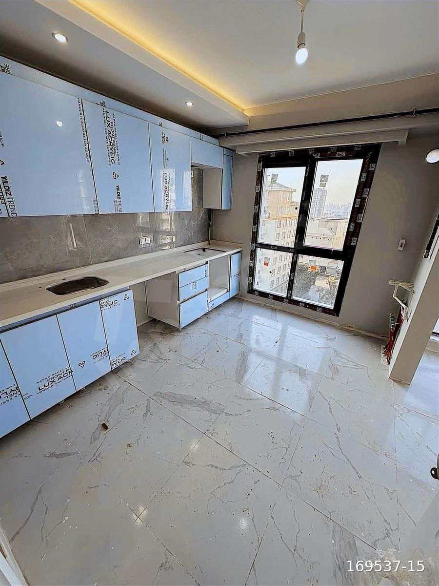 GÖZTEPE FEZA PARK 90 SİTESİNDE SATILIK 3+1 152m2 SIFIR DAİRE!!