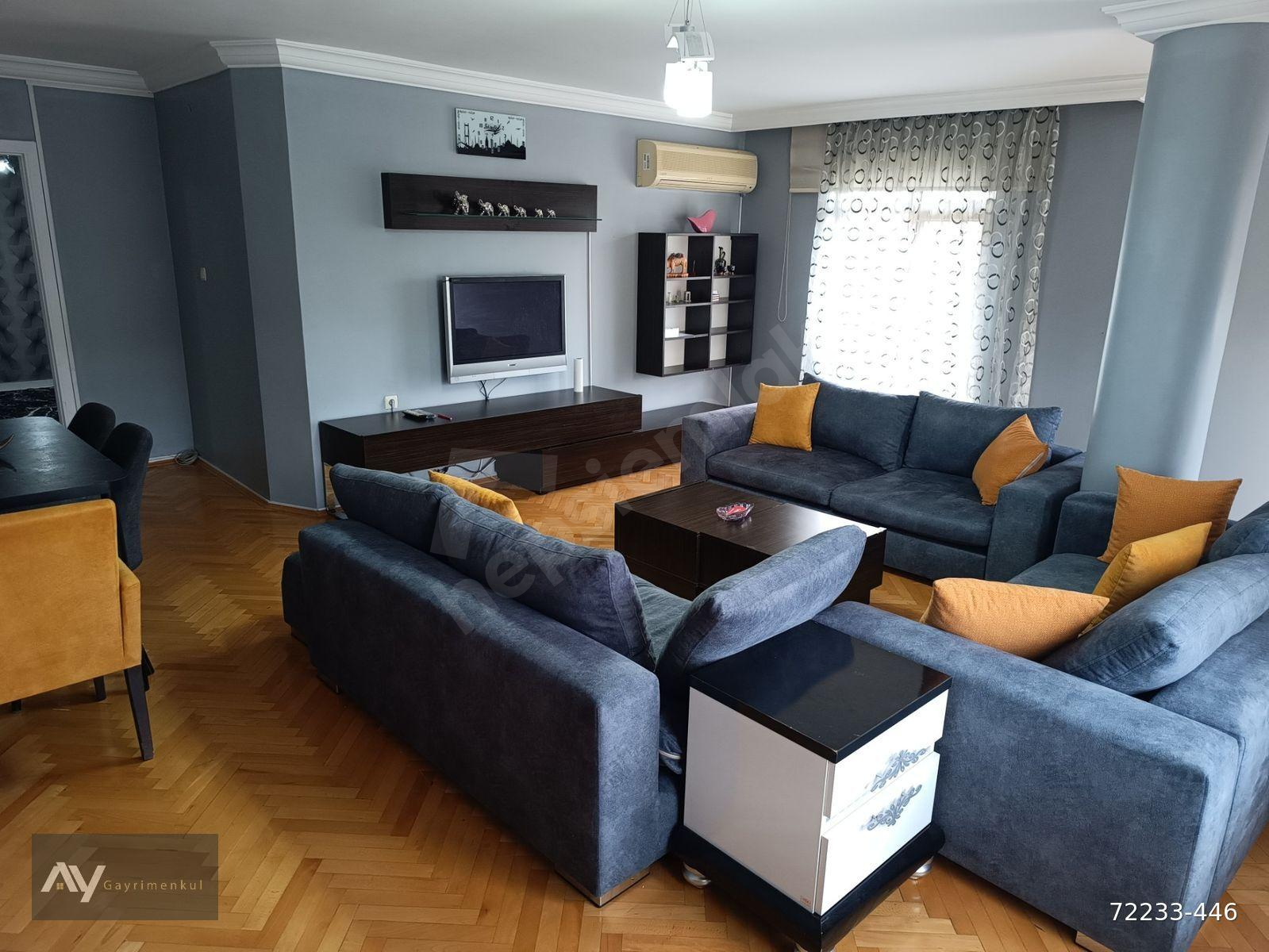 İNCESU CADDESİNDE ARA KATTA ÖN CEPHE FULL EŞYALI 2+1 KİRALIK DAİRE