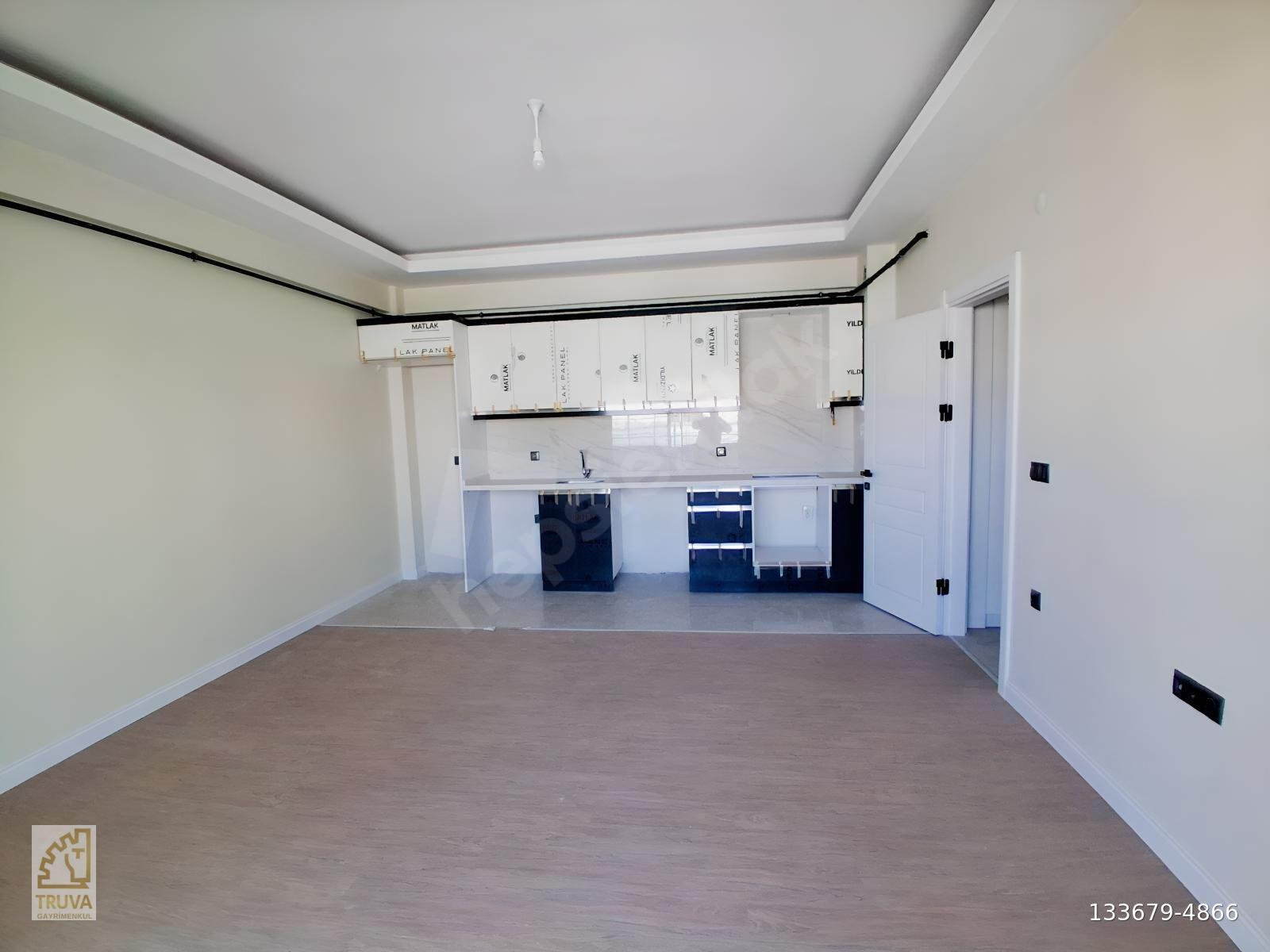 TRUVA'DAN DENİZEVLERİ TRAMVAY DURAĞINDA SIFIR 2+1 KİRALIK DAİRE