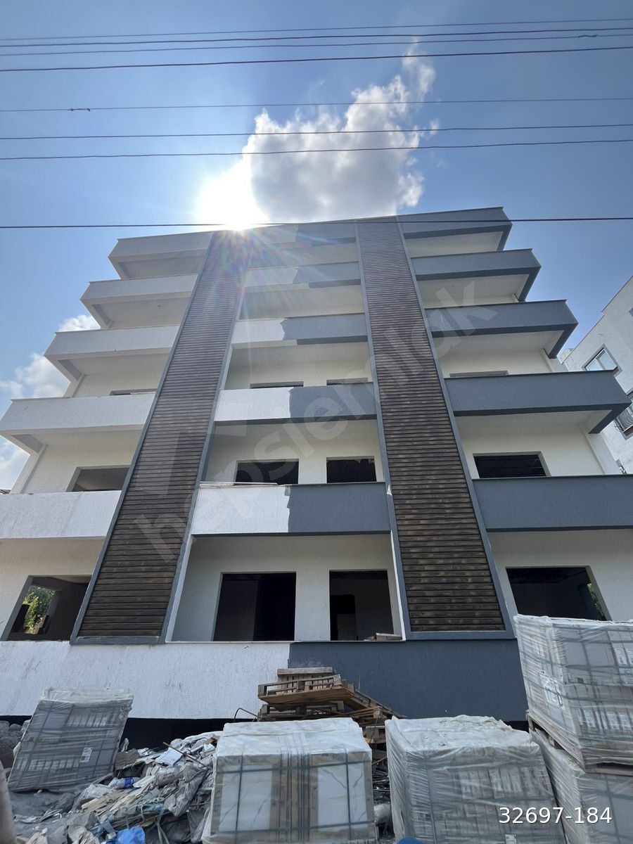 Palmiye Hastanesi Karşısı Bahçe Katı 2+1