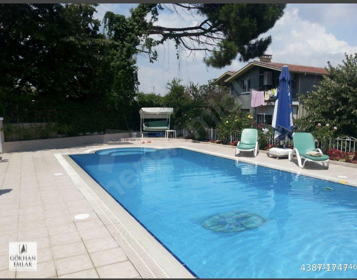 BÜYÜKADA DA SÜPER MANZARALI Y.HAVUZLU SEZONLUK 3+1DUBLEKS DAİRE