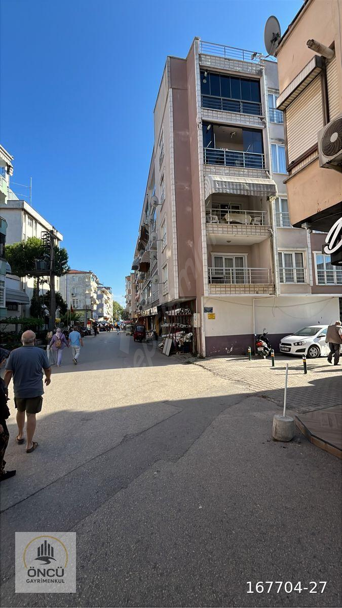 Satılık EŞYALI dubleks harika konum denize çok yakın