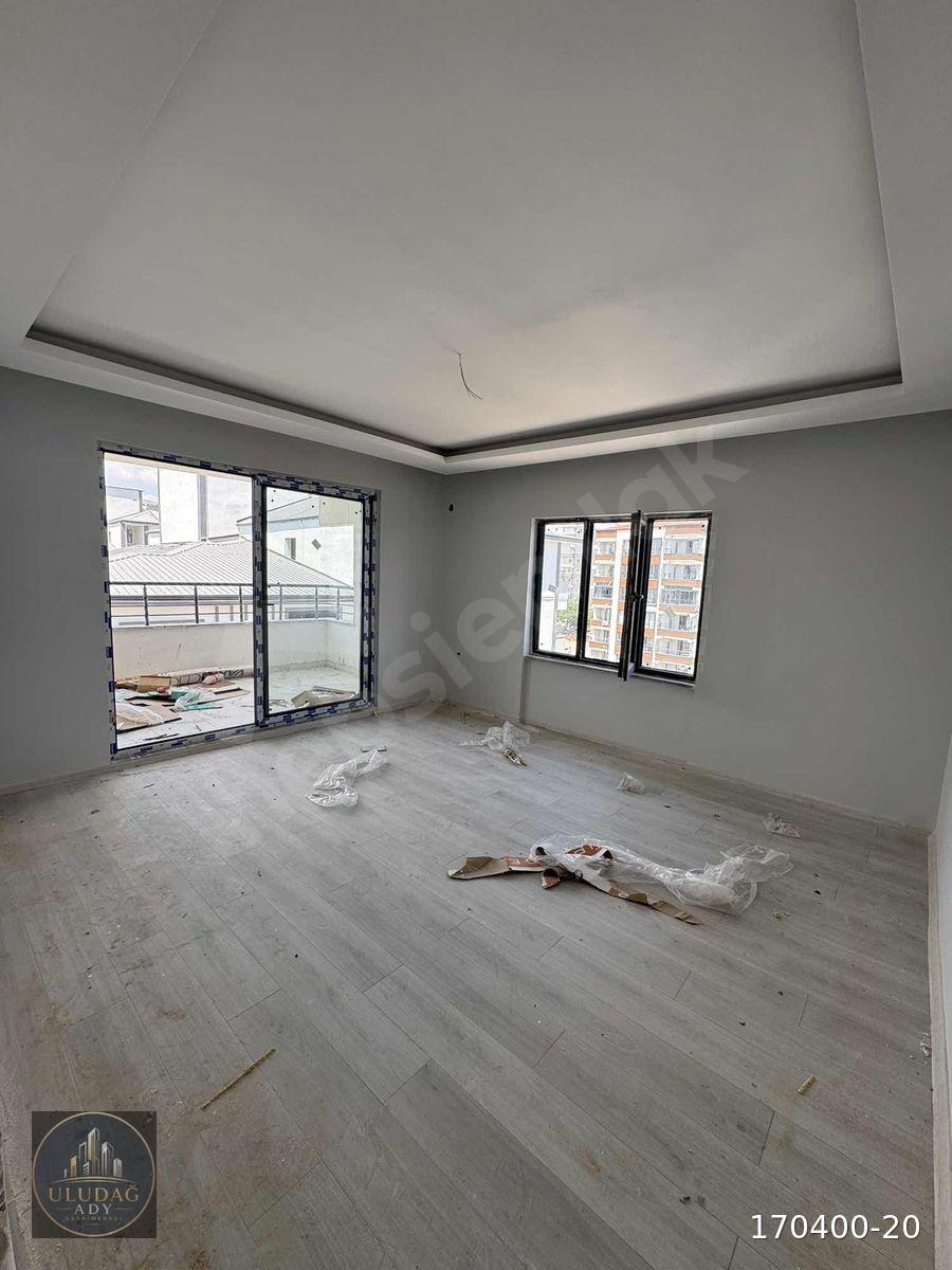 SEYMEN 6 SİTESİNDE SIFIR 3+1 SATILIK DAİRE