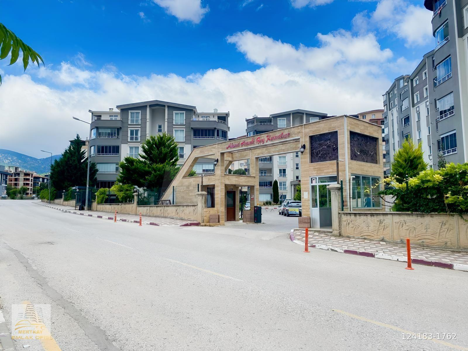 GÜNEŞLİ'DE SİTE İÇERİSİNDE SATILIK 4+1 DUBLEX DAİRE