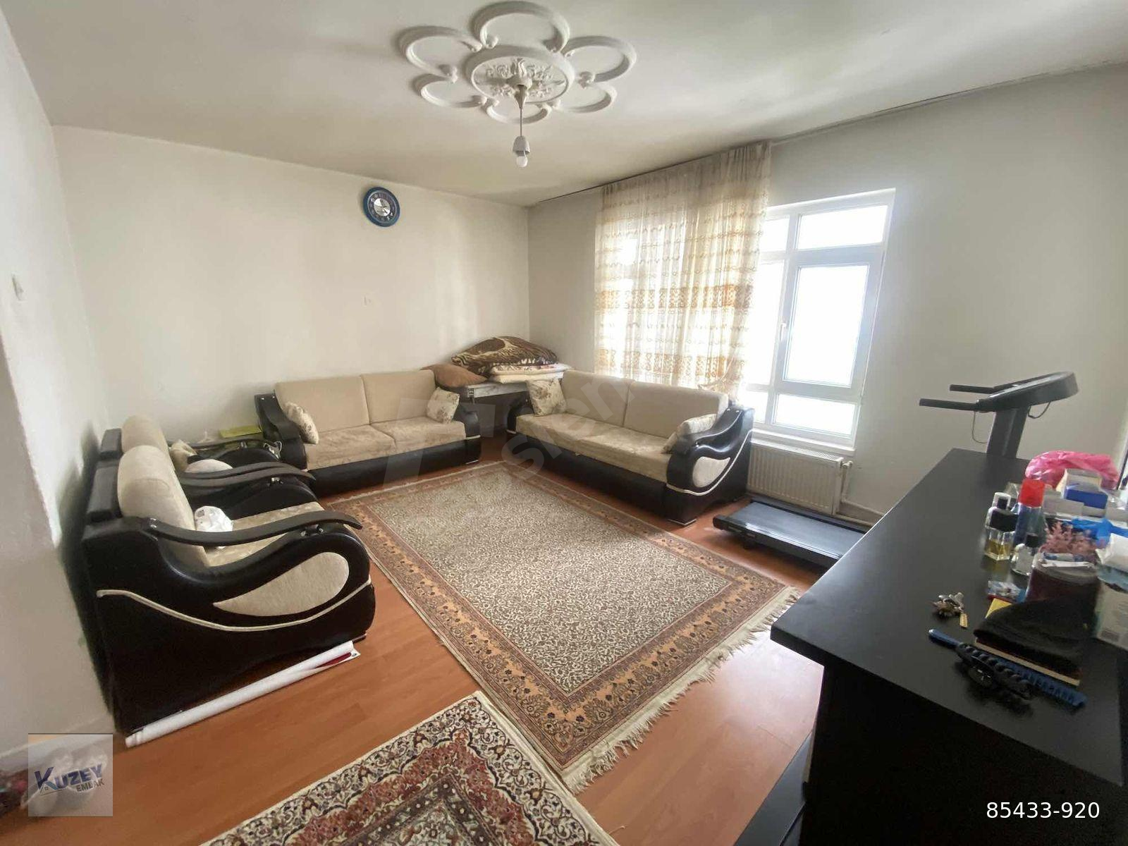 KUZEY EMLAK'TAN 3. CADDE ÜZERİ ARA KAT 3+1 SATILIK DAİRE