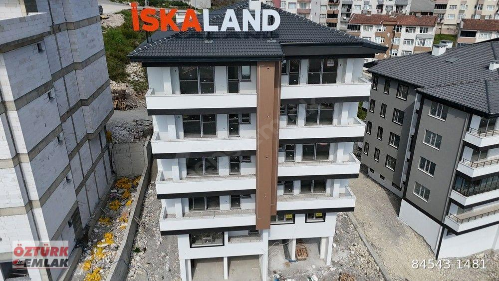 ALAPLI MERKEZDE SATILIK SIFIR DAİRE 3.KAT İSKALAND