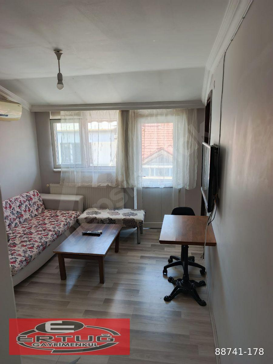KINIKLIDA 50m² 1+1 KLIMALI BALKONLU KİRALIK APART
