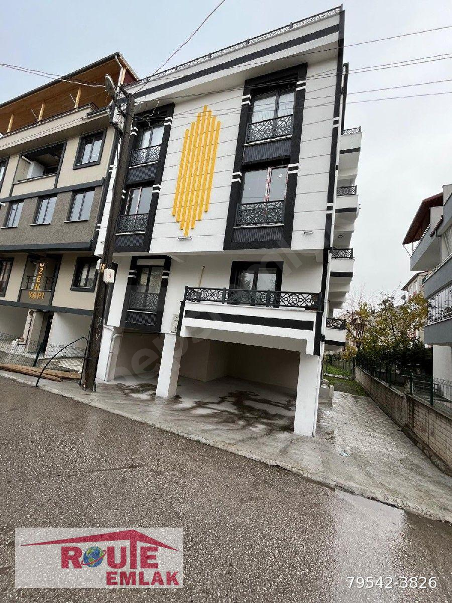🌟 DERİNCE ÇINARLIDA KAPALI OTOPARKLI 2+1 LÜKS ARAKAT DAİRE 🌟