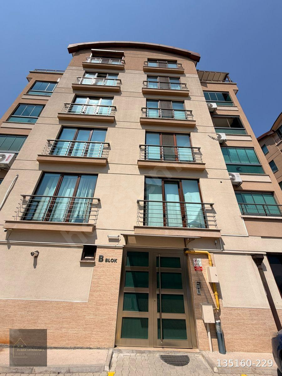 NİLÜFER ÜÇEVLER KARNUR PROJESİNDE DENİZCİLER CADDESİ ÜZERİ 2+1
