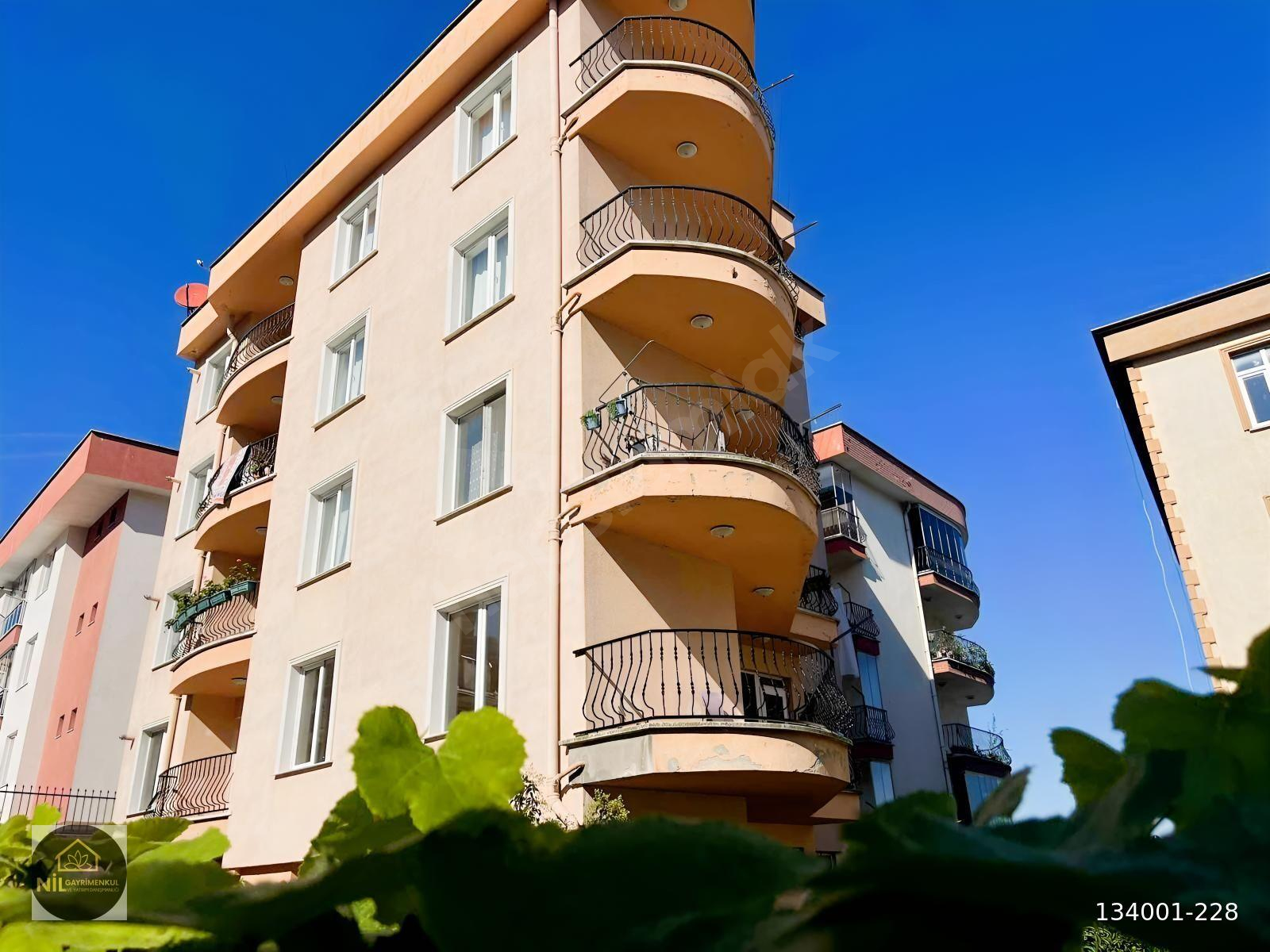 NİL GAYRİMENKUL'DEN ALMAN ÇEŞMESİNDE 2,5+1 KİRALIK DAİRE