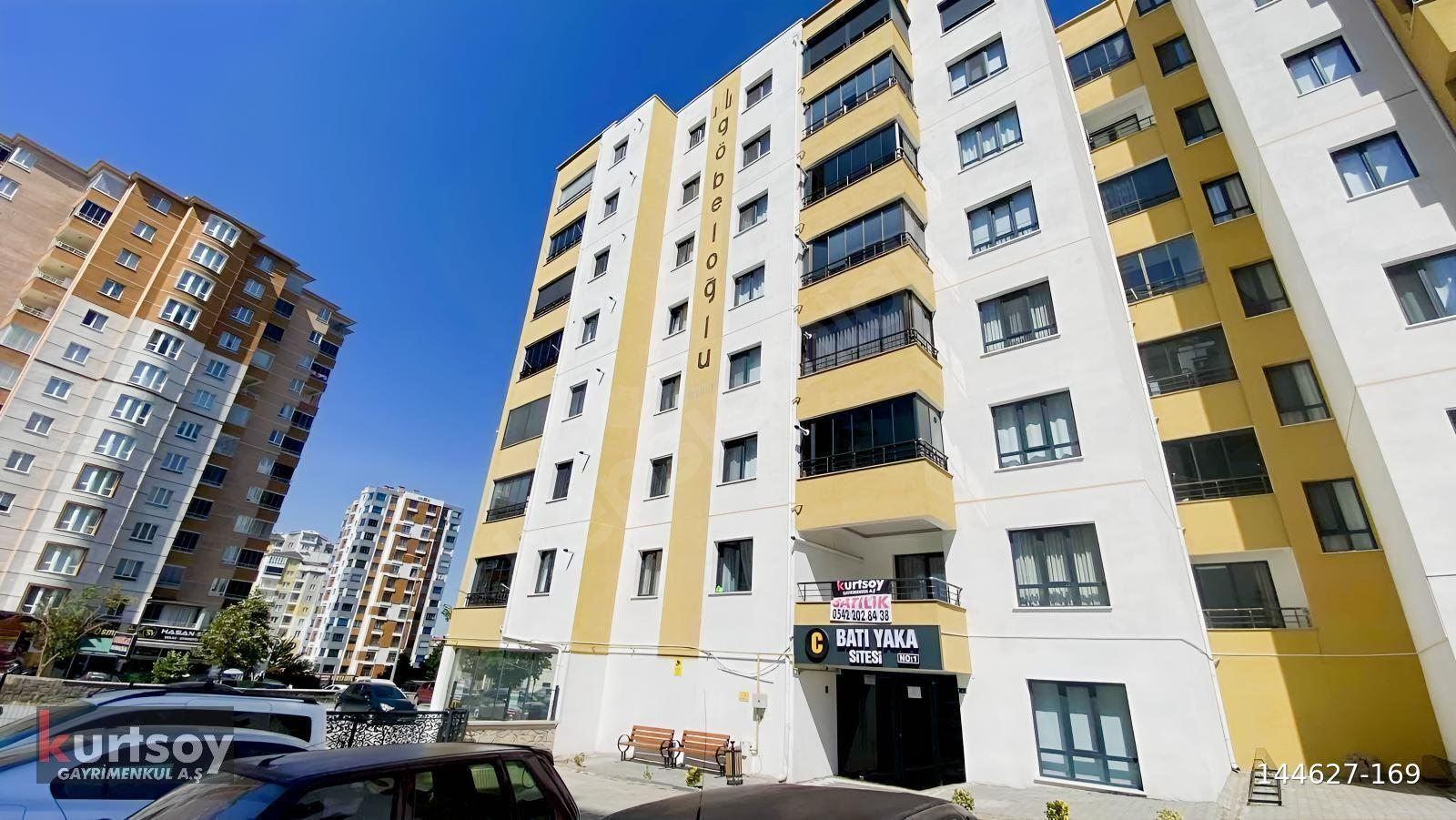 KURTSOY'DAN ESENTEPE'DE 4+1 SATILIK DAİRE