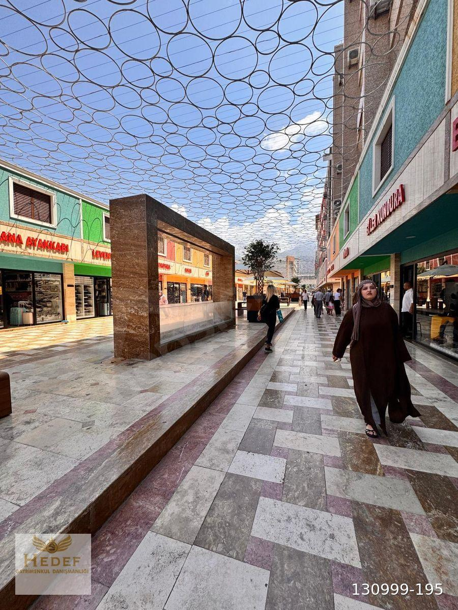 Çarşı merkez deniz manzaralı kiralık ofis