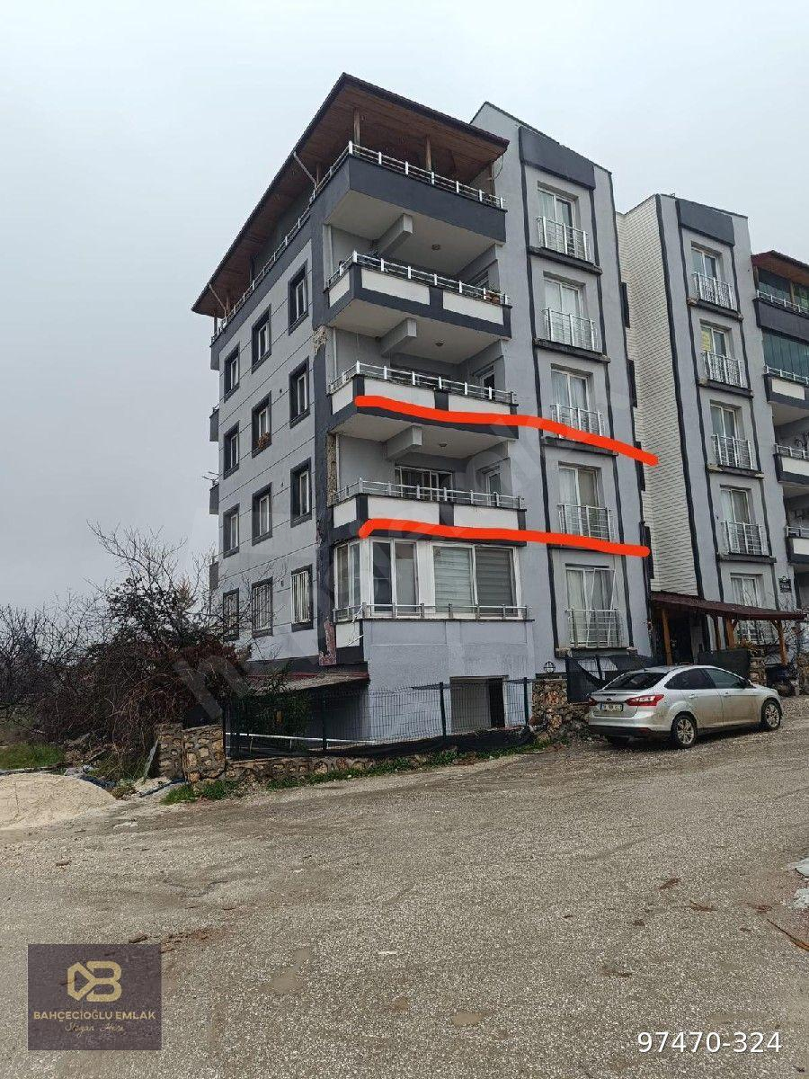 BAHÇECİOĞLU EMLAKTAN HATAY DEFNE SU BAŞINDA SATILIK DAİRE 3+1