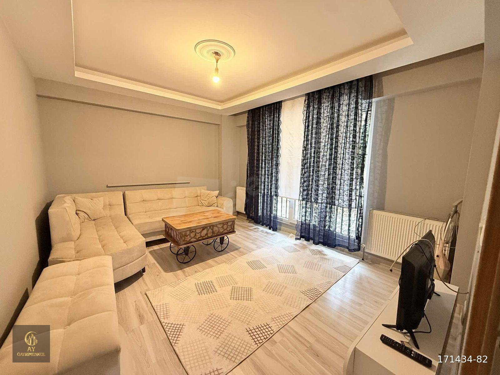 KİRALIK EŞYALI ÇORLU PARK CİVARI 1+1 AYRI MUTFAK