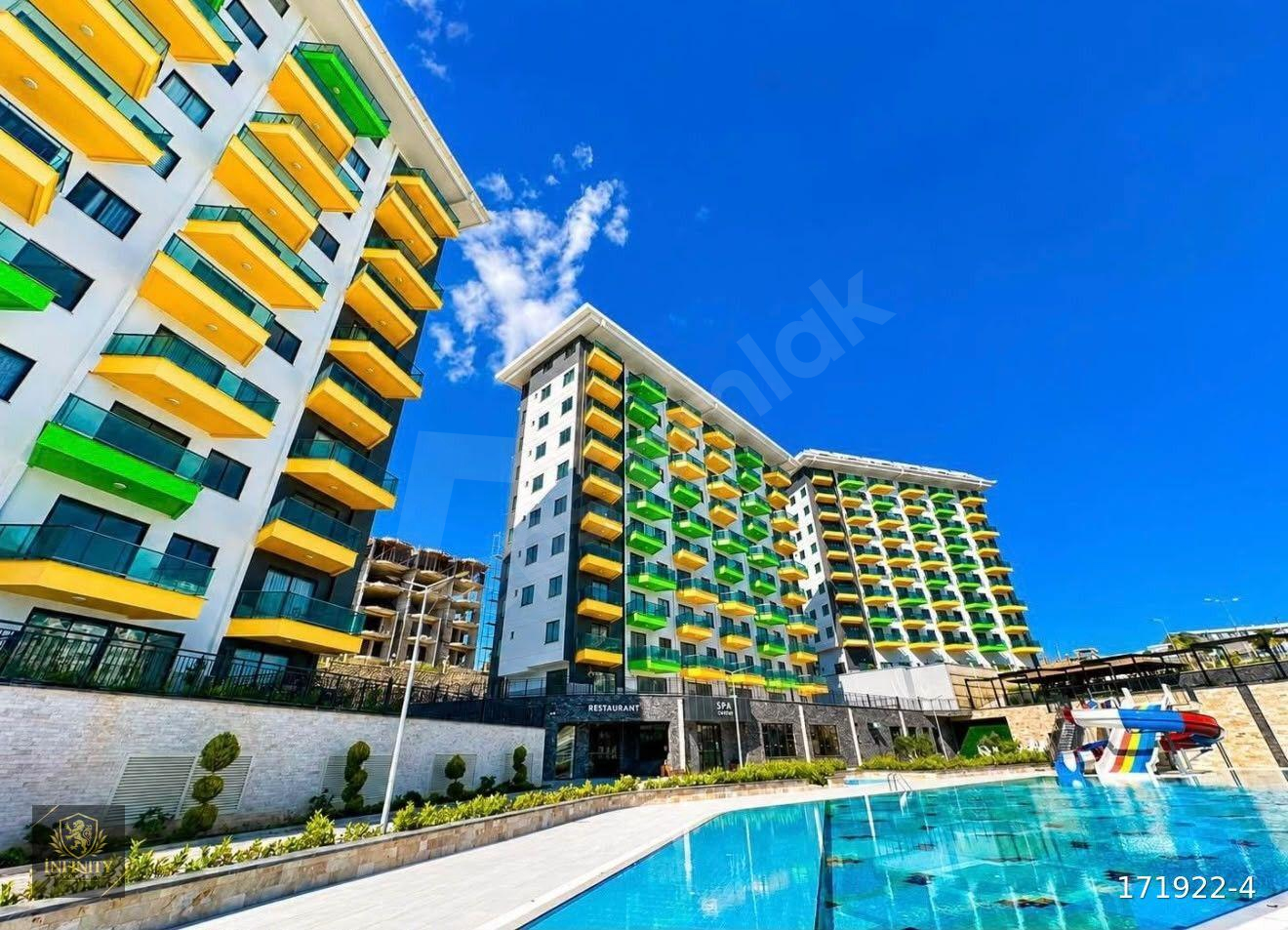 AVSALLAR KONAK GREEN TOWER PROJESİNDE FULL AKTİVİTELİ 1+1 DAİRE