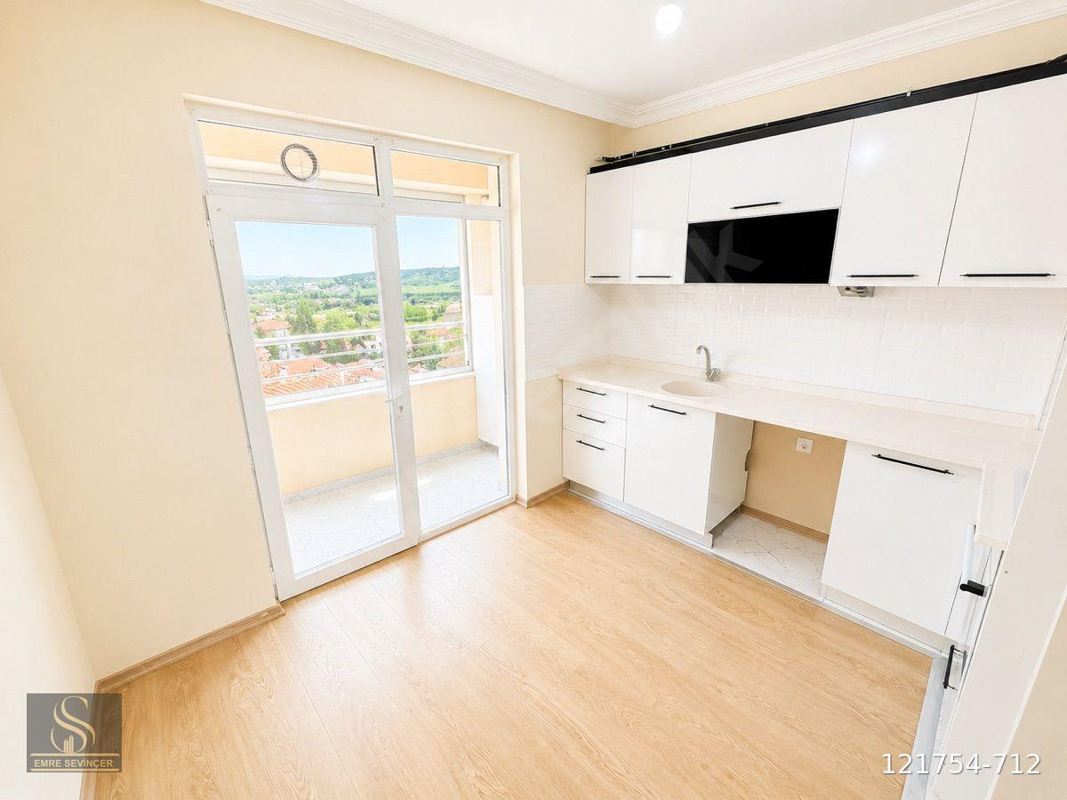 SEVİNÇERDEN ÖMÜRDE ARA KAT ASANSÖRLÜ BAKIMLI 2+1 SATILIK DAİRE