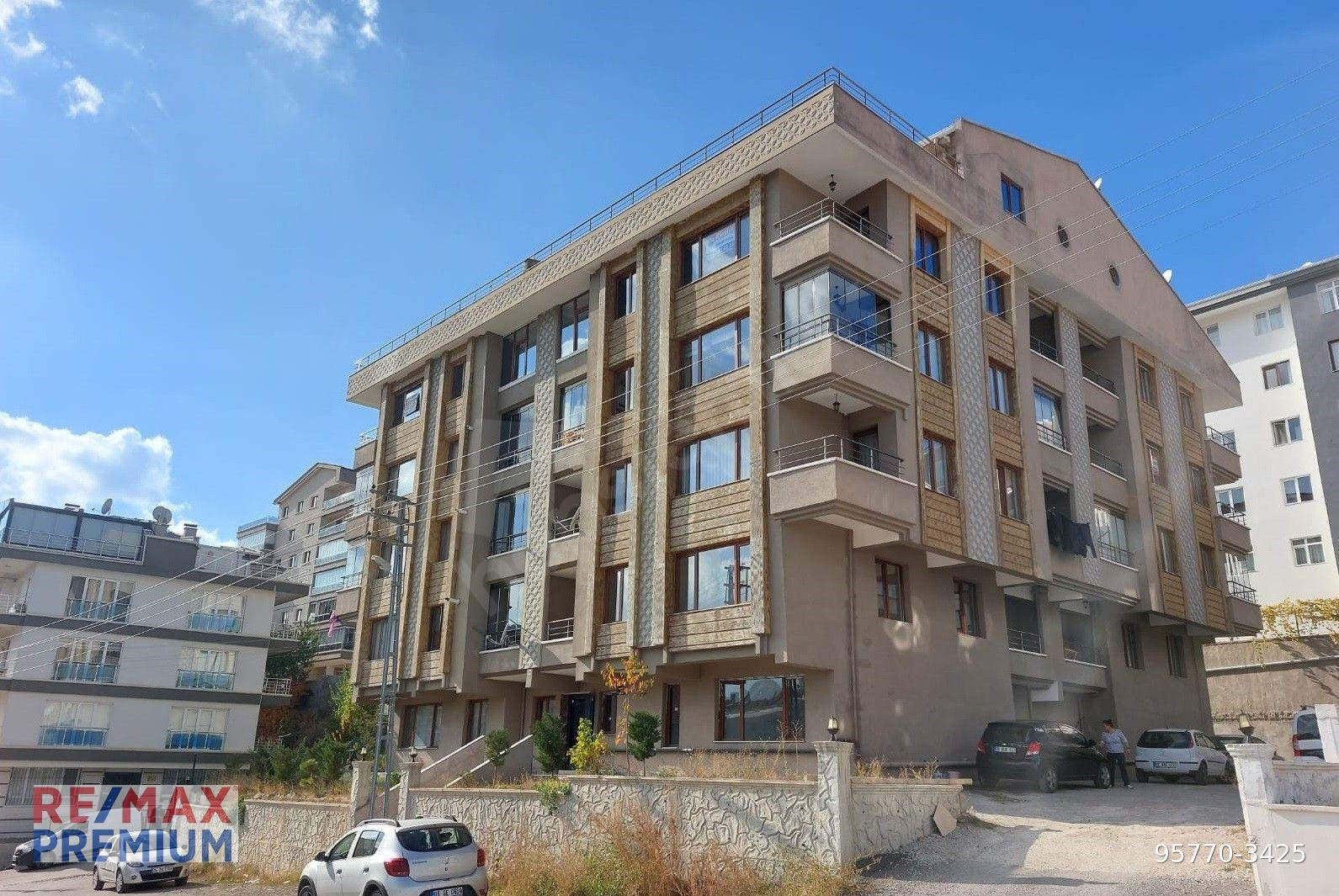 ÇANKAYA İLKER MAHALLESİ VADİ MANZARALI KİRALIK 5+1 DUBLEKS DAİRE