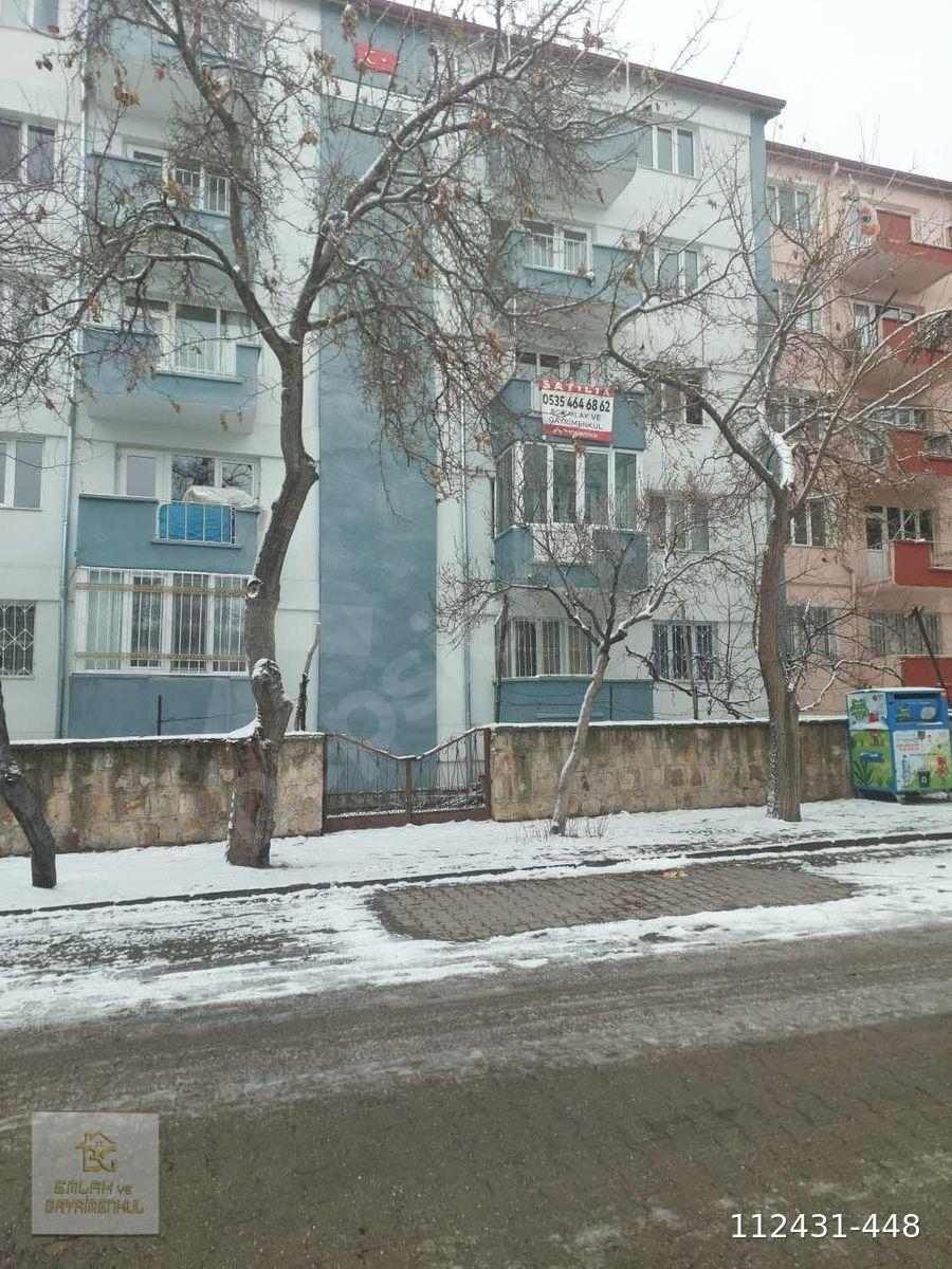 BG EMLAKTA 2000 EVLERDE 2+1 ARAKAT 2.KAT