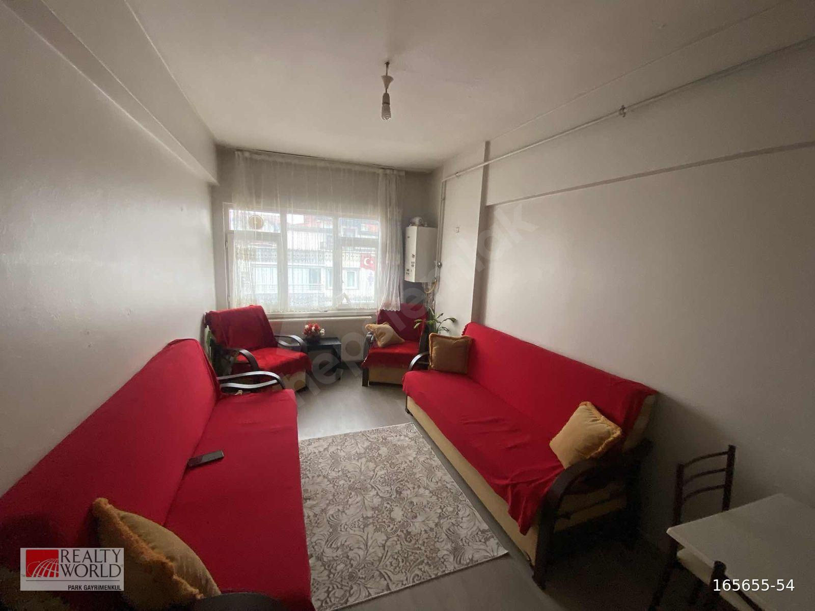 REALTY WORLD ZÜBEYDE HANIM CAD. 3+1 120 m2 SATILIK DAİRE