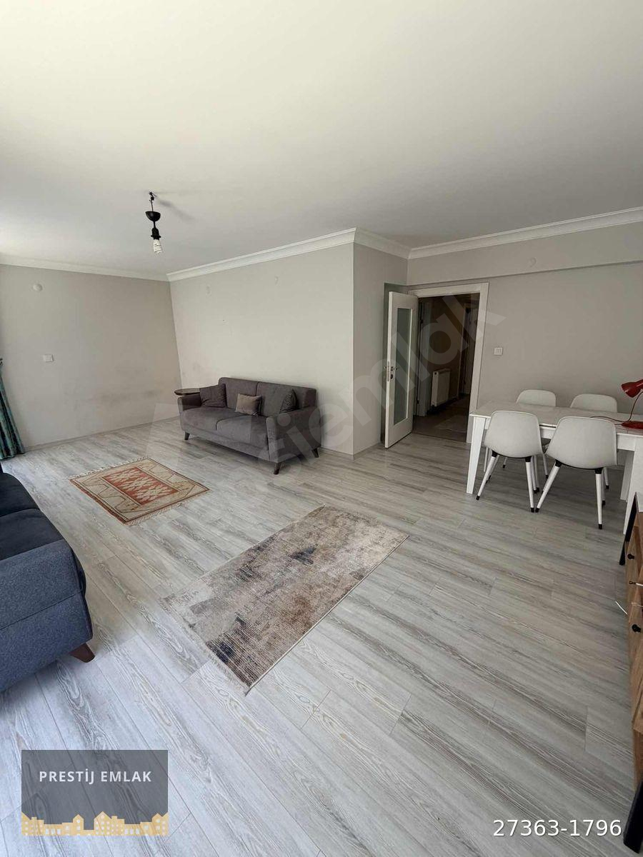 MALTEPE ONUR CADDESİ ÜZERİNDE FULL MOBİLYALI KİRALIK DAİRE