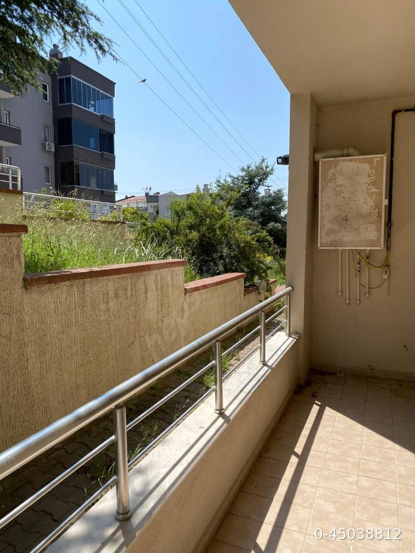 BURSA GÖRÜKLE ATAKÖY CADDESİNDE EŞYALI 1+1 HİLTON 14