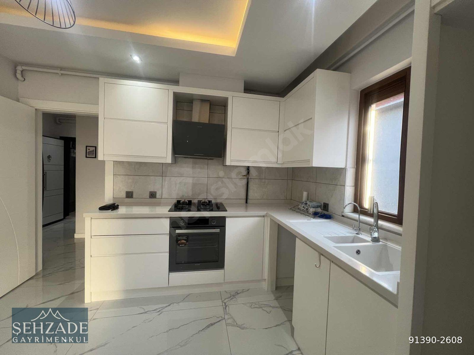 ŞEHZADE'DEN GÜMÜŞLER BULVARI YAKINI 2+1 KİRALIK DAİRE