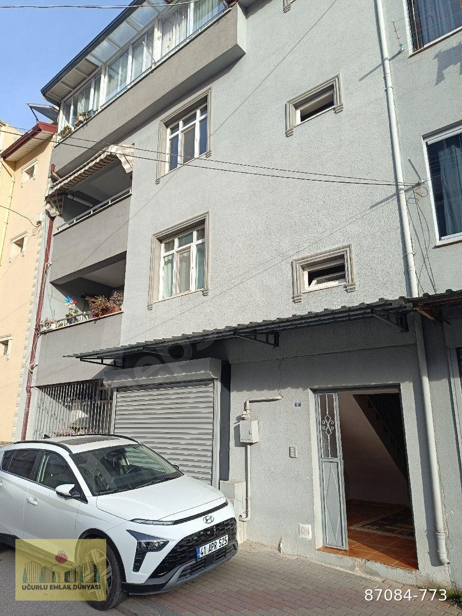Alikahya merkezde kiralık 3+1 120 M2 arakat daire